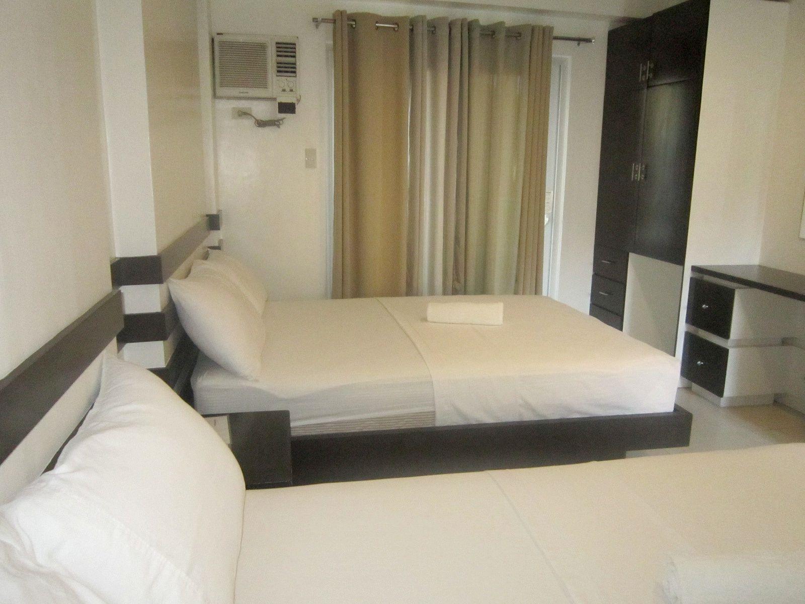 Lsm Square Residences Balabag  Экстерьер фото