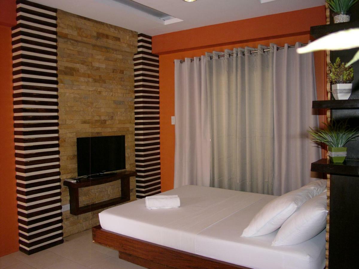 Lsm Square Residences Balabag  Экстерьер фото